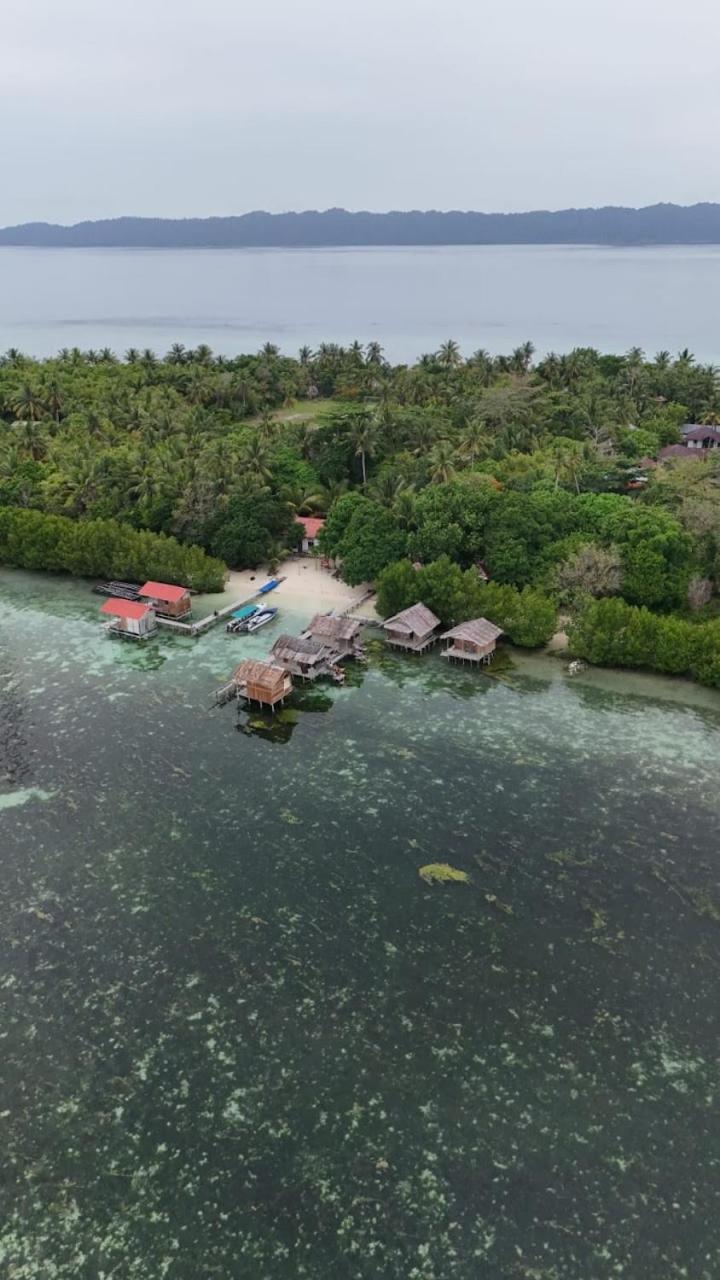 Arborek Diving Homestay R4 Besir Exterior foto